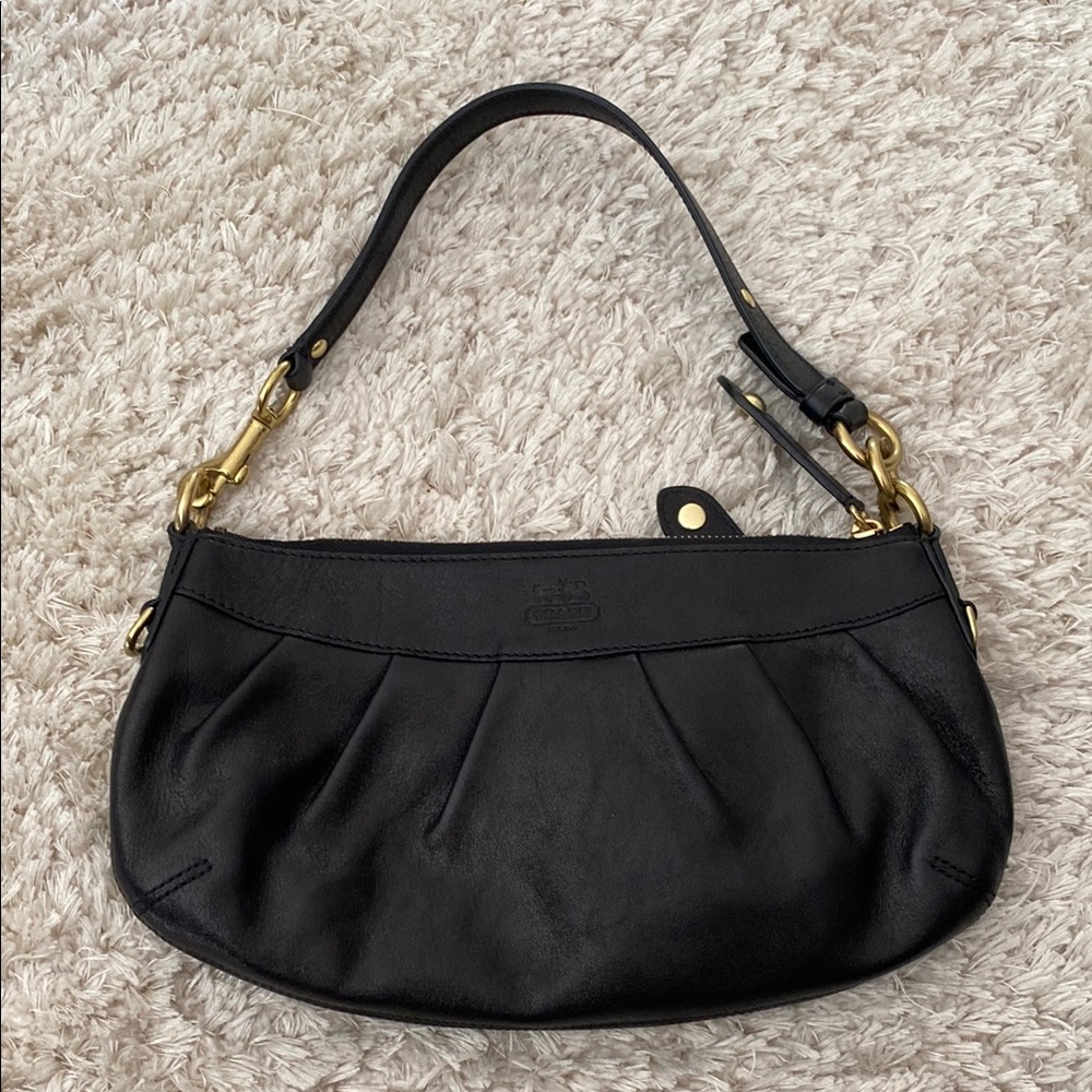 Coach Black Leather Shoulder Bag